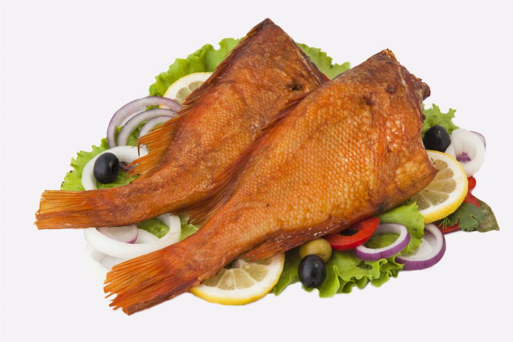 Морской окунь копченый